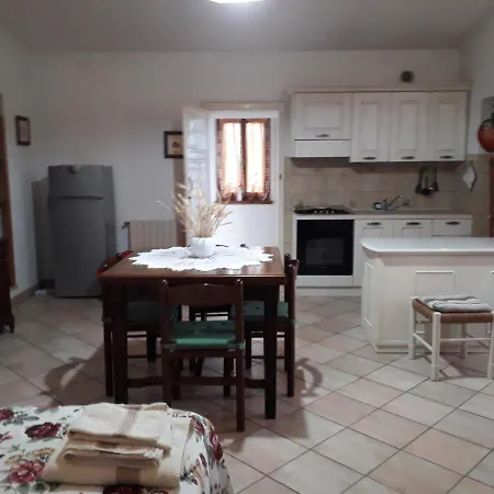 Agriturismo Del Monte *